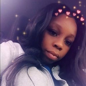 Meet your Posher, Naquita